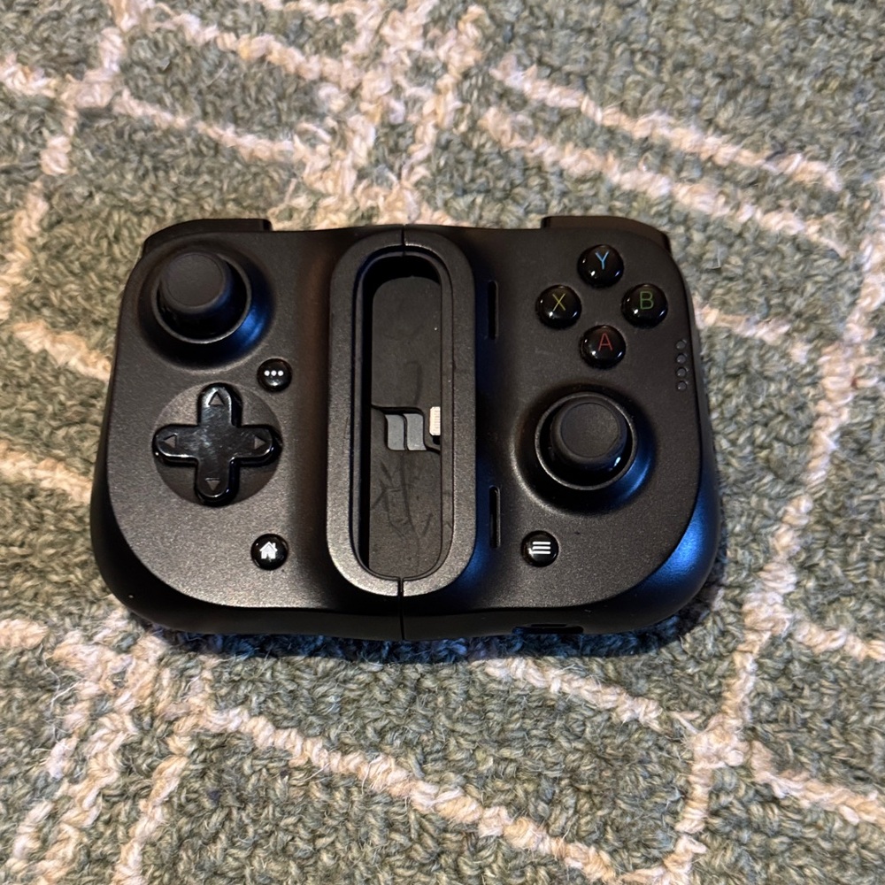 Black Gaming Controller for iPhone only